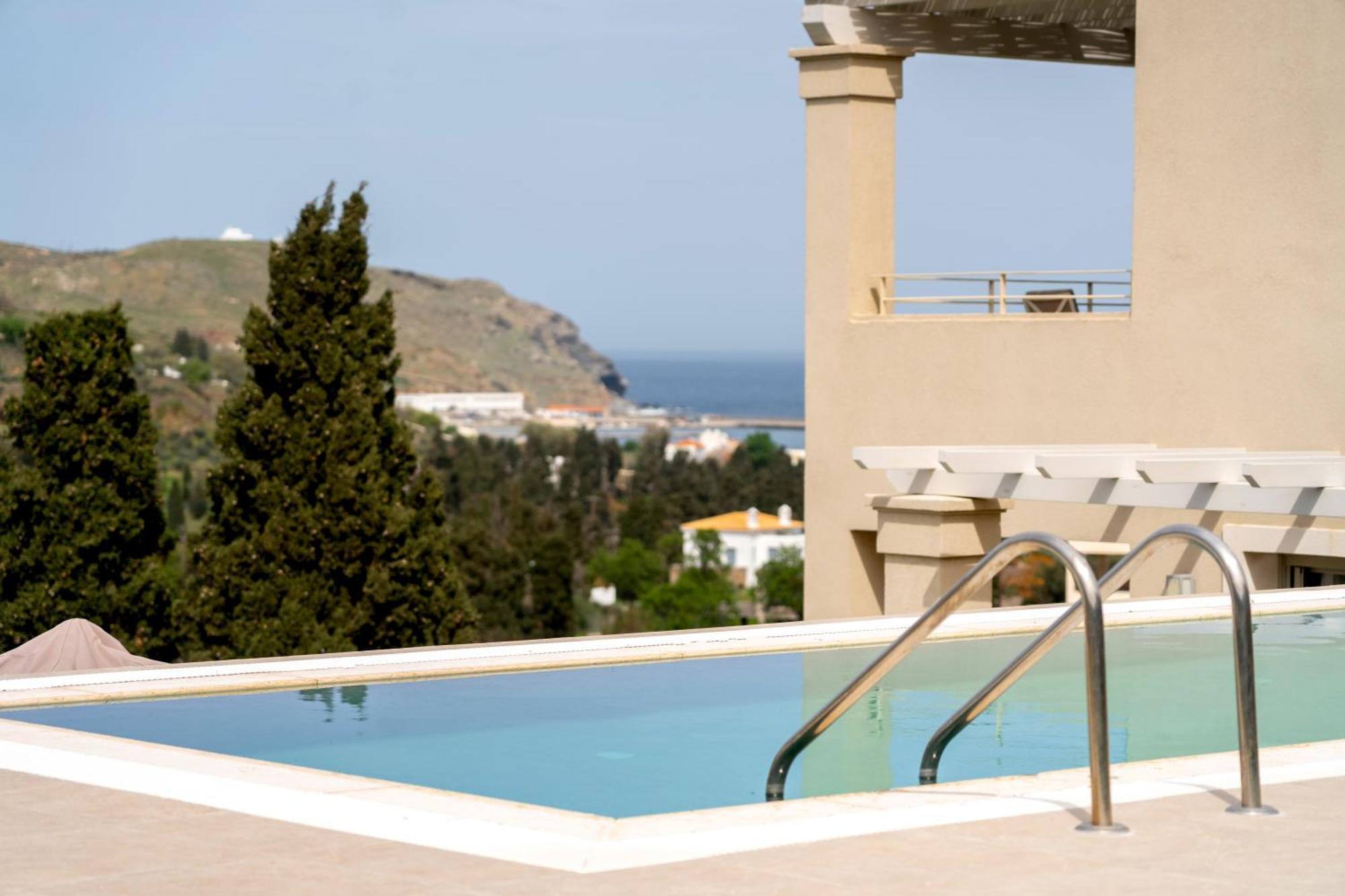 Suitehome Villas With Private Pools By Explore Andros Экстерьер фото